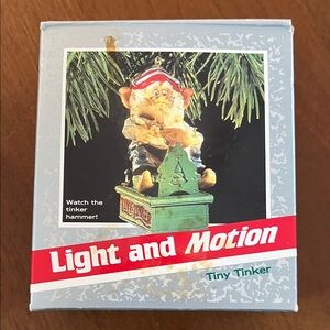 Hallmark Light and Motion Tiny Tinker Ornament - Red and Green